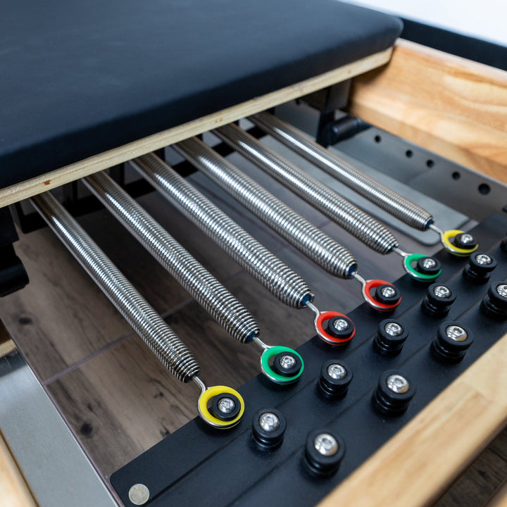 Nano Pro Max  Studio Pilates Reformer - RE01