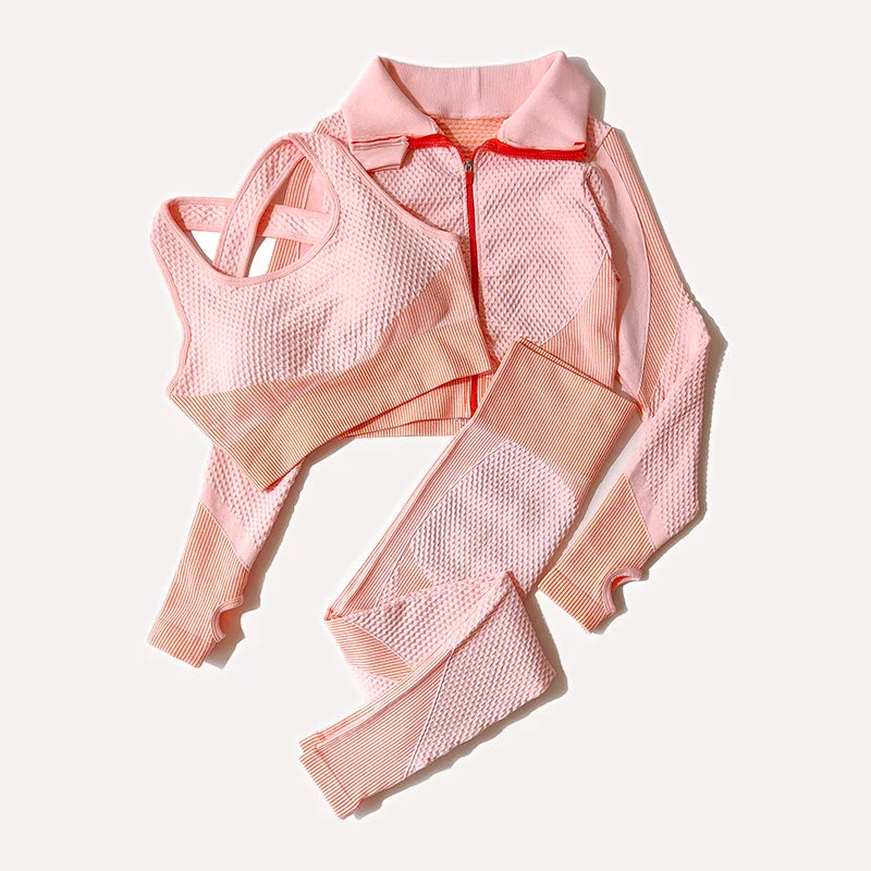 FlexFit Seamless Yoga Set: Comfy, Stylish, Versatile