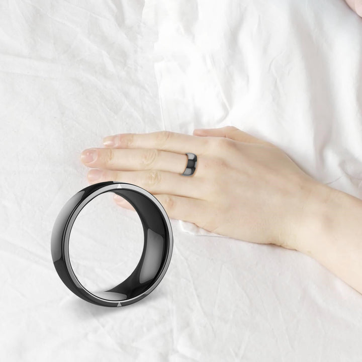 Modern Smart Ring | Sleek Tech Design | Kallistii